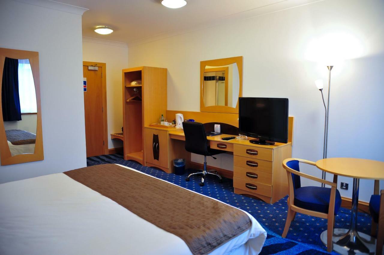 The Park Hotel Kilmarnock Ngoại thất bức ảnh